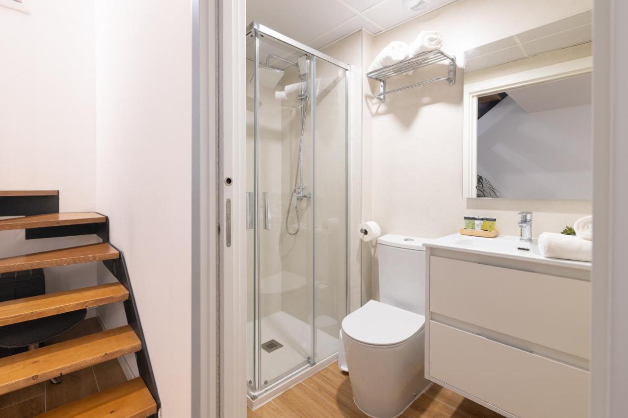 Dormforyou Alameda 12 Apartment Valencia Eksteriør billede